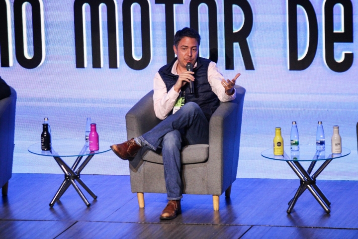 Conferencia: fútbol con impacto. Panelista: Deiver Montes, CEO Avalon Sports.