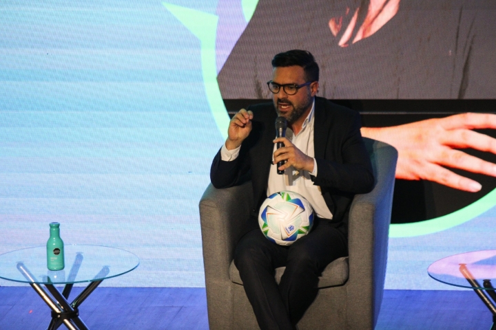 Conferencia: el fútbol como plataforma de entretenimiento