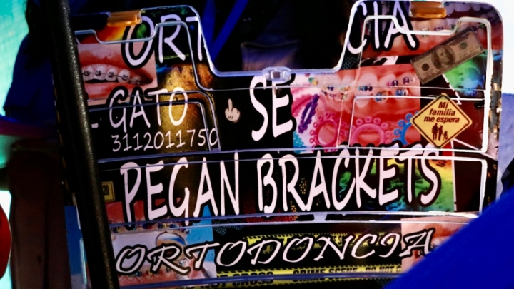 &iquest;Ortodoncia callejera? As&iacute; funciona un puesto odontol&oacute;gico en la Avenida Jim&eacute;nez