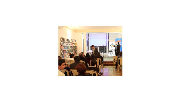 El lanzamiento se llev&oacute; a cabo en las instalaciones de Fescol.