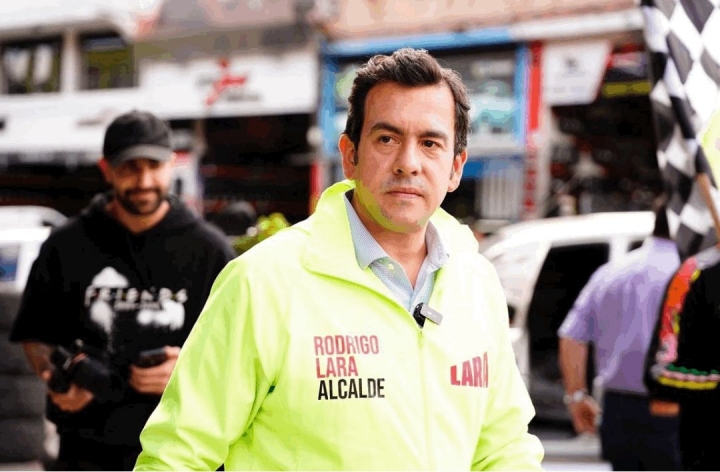 Rodrigo Lara en campaña