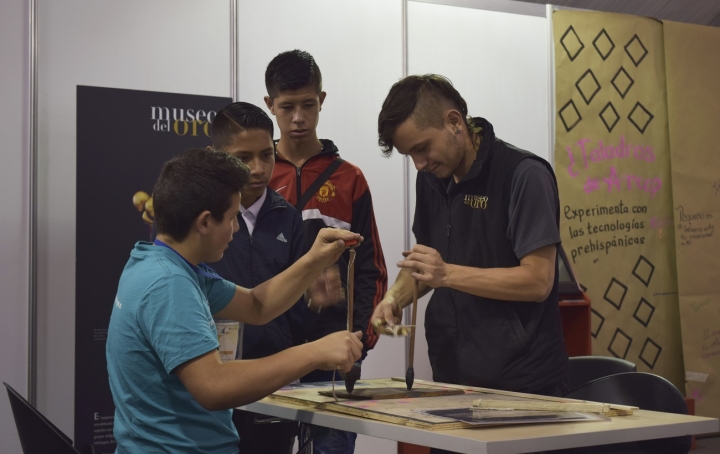 Tambi&eacute;n hubo espacio para que el Museo del Oro recordar&aacute; los primeros pasos de la humanidad en la ciencia