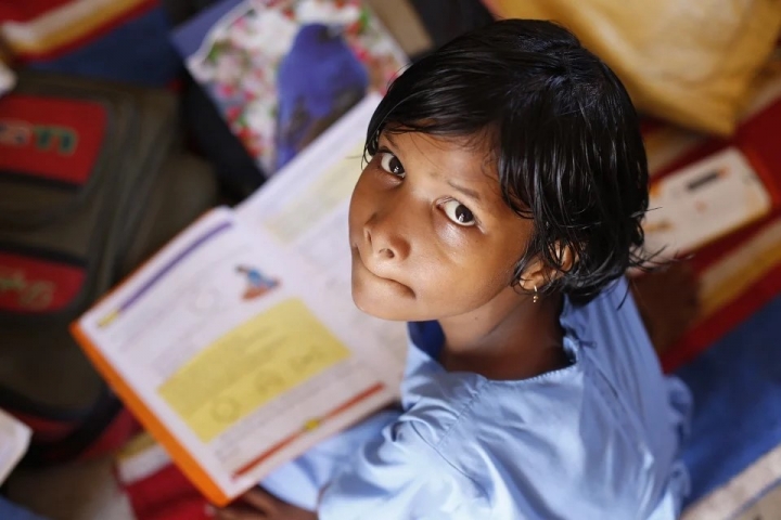 Alrededor de 10 millones de ni&ntilde;os en Colombia se encuentran matriculados en instituciones educativas, de los cuales, el 80% pertenece al sector oficial. Fuente: DANE, Educaci&oacute;n Formal (EDUC).