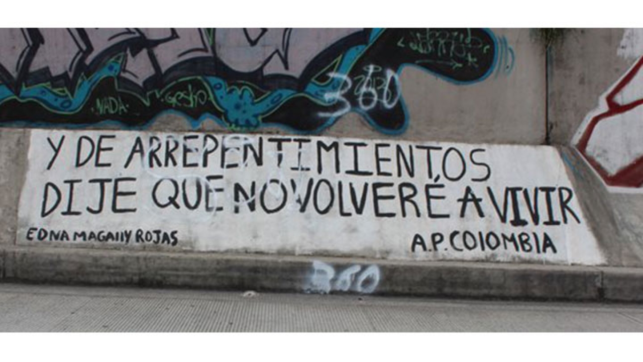Grafiti realizado por integrante de Acción poética Colombia.|||
