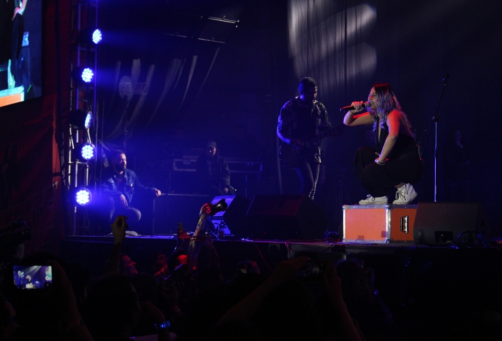 Las miradas se centran en la 'todo poderosa'