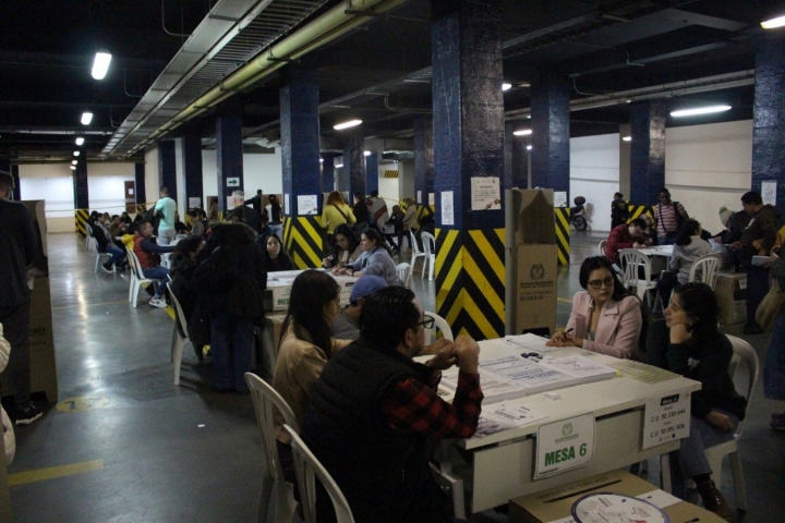 Espacio de votación en el edificio Murillo Toro
