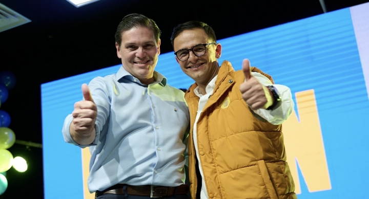 Reuni&oacute;n de campa&ntilde;a de Andr&eacute;s Felipe V&aacute;squez