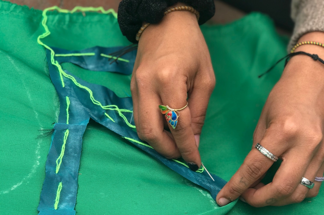Tejiendo luchas de mujeres: historias de activismo textil