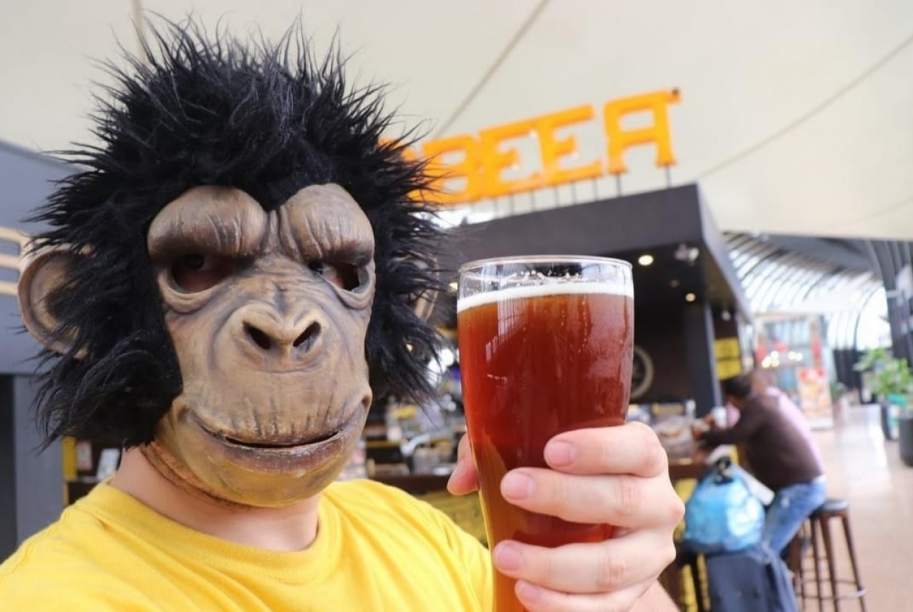 El 'Mono Cervecero': el beerfluencer que le apuesta a la cultura de la cerveza artesanal en Colombia