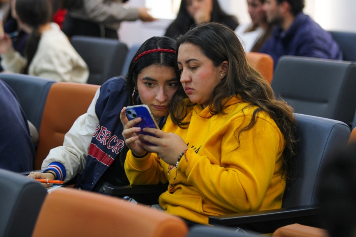 Se realizó un Kahoot para medir el nivel de atención y aprendizaje de los asistentes