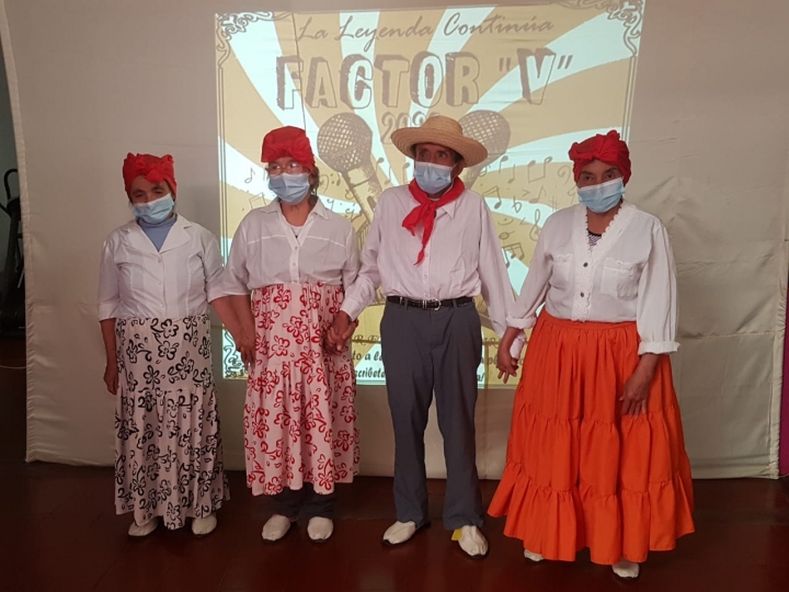 Actividades recreativas a personas mayores durante la cuarentena.