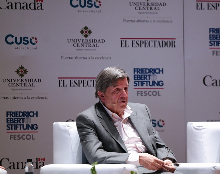 Jorge Leyva Durán, fórmula vicepresidencial de Viviane Morales. Crédito fotos: Camila Rodríguez y Camila Carrillo