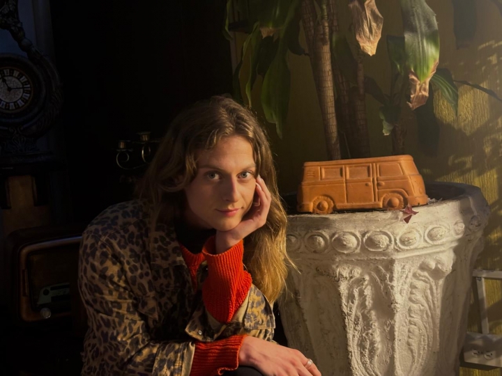 Santana Rosa ide&oacute; su nombre para hacerle justicia a aquellas evocaciones con las que se siente representada y busca volverse inolvidable