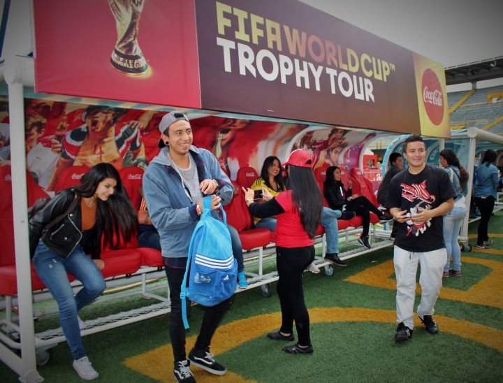 La Copa del Mundo de visita en Bogot&aacute;