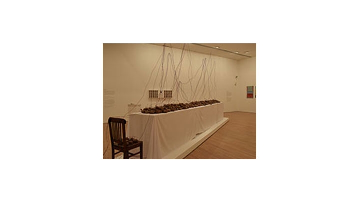 Grippo, de la qu&iacute;mica al arte en la Biblioteca Luis &Aacute;ngel Arango