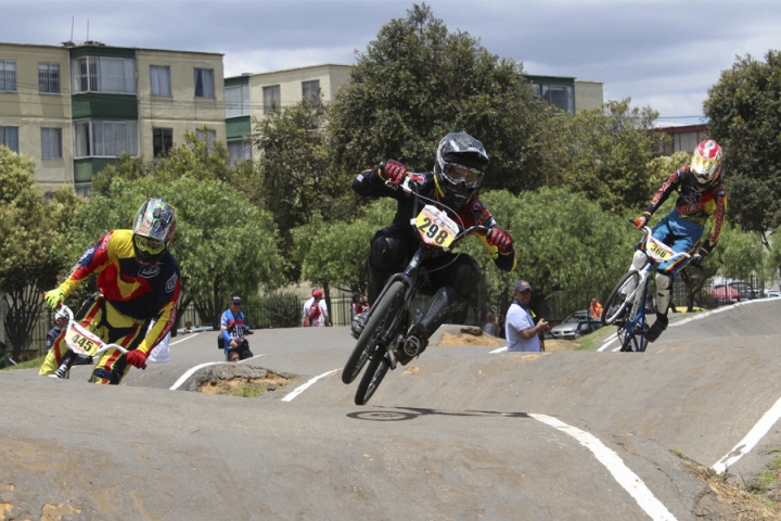 Categor&iacute;a adultos. Modalidad: expertos.