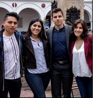 Estudiantes de la Universidad del Rosario ganan beca para estudiar en EE.UU|||
