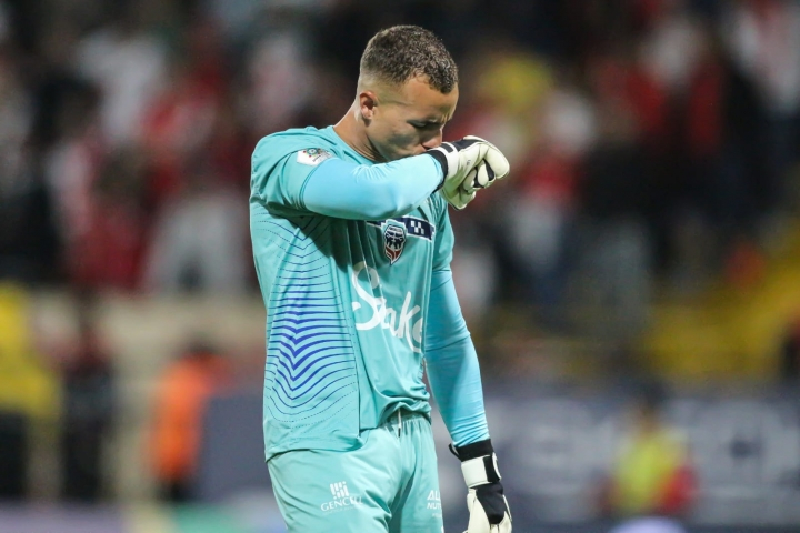 Celebraci&oacute;n de Miguel Silva, arquero de Fortaleza