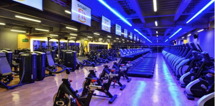 Los gimnasios en Bogot&aacute; siguen a la expectativa de la reapertura