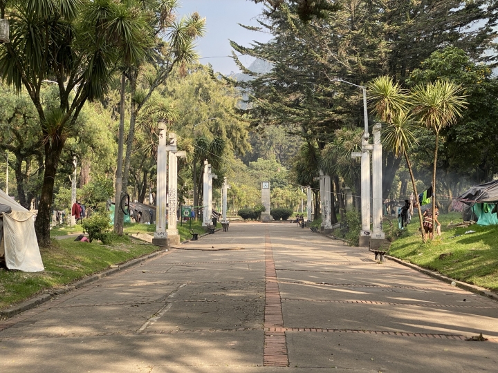 Expansi&oacute;n del asentamiento por el parque nacional