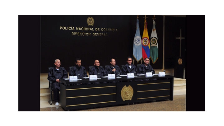 Rueda de prensa con los 6 polic&iacute;as liberados