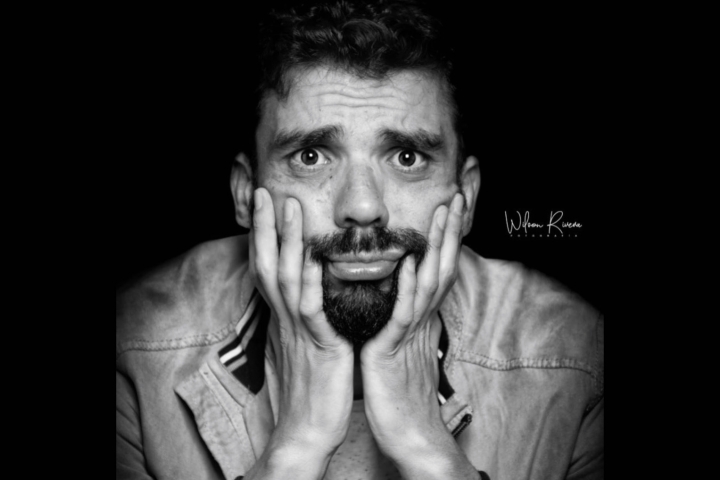 Rafael L&oacute;pez y su comedia, para reflexionar adem&aacute;s de re&iacute;r