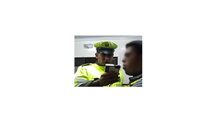 &iquest;Arresto a conductores ebrios?
