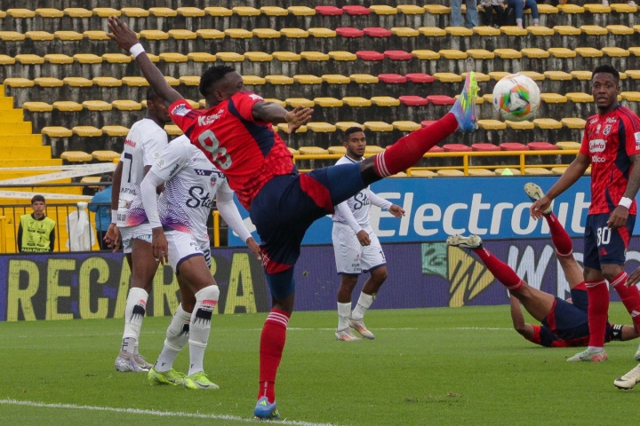 Fortaleza y DIM empataron en el Estadio de Techo