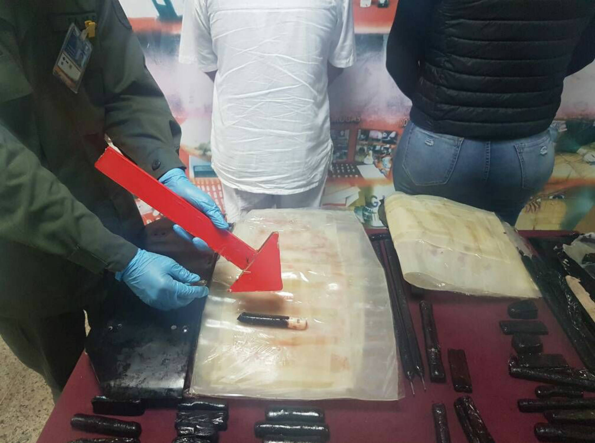  Las t&aacute;cticas silenciosas para frenar env&iacute;os de estupefacientes desde Colombia