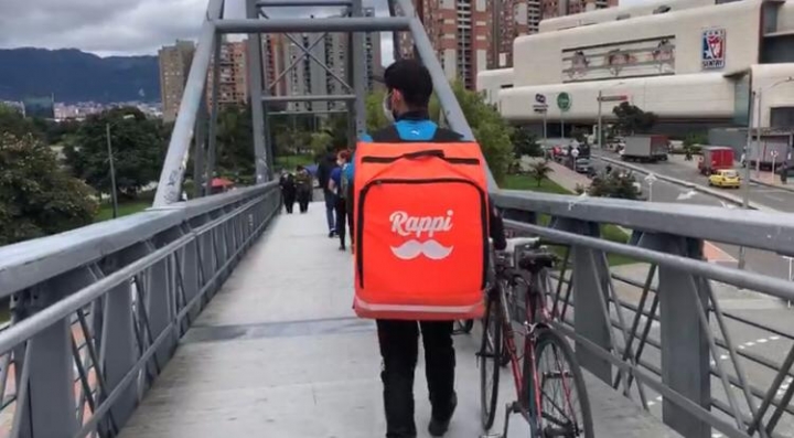 Rappitendero en Bogot&aacute;. Mar&iacute;a Paula S&aacute;nchez.