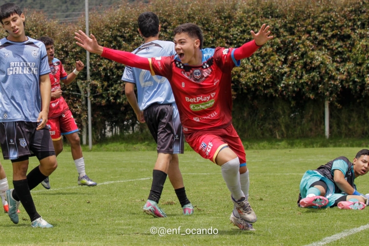 Sergio Florez anotó el primer gol