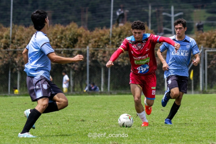 Fortaleza sufri&oacute; cuando Atl&eacute;tico Galicia empat&oacute;