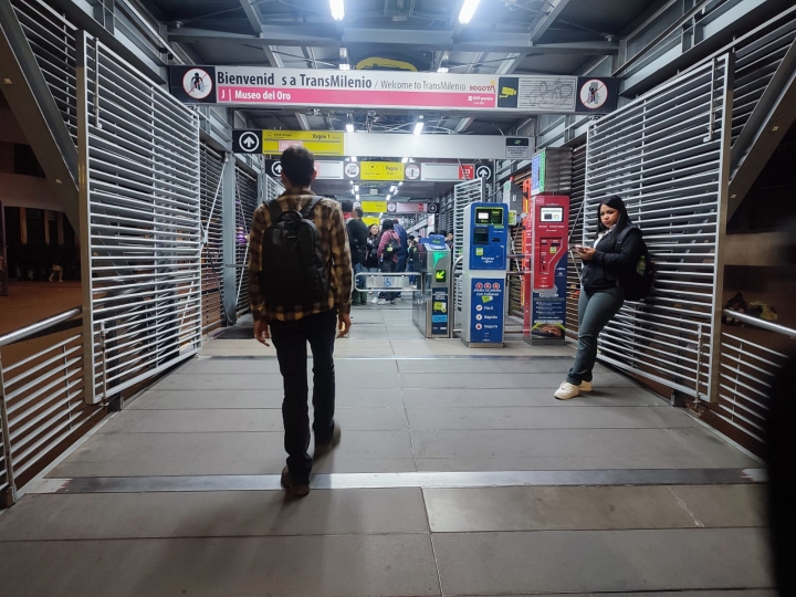 Estaci&oacute;n Transmilenio Museo del Oro