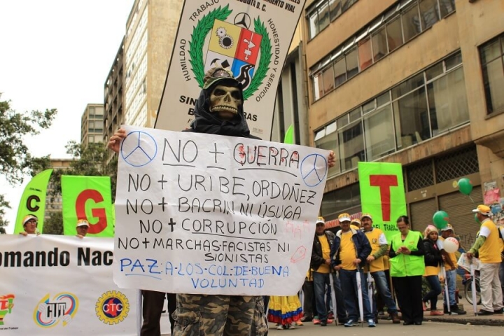 Así se vivió la marcha por el Día Internacional del Trabajo en Bogotá