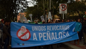 Las marchas hacen parte de los recursos de los comités revocadores para promover la revocatoria del alcalde Peñalosa.|||