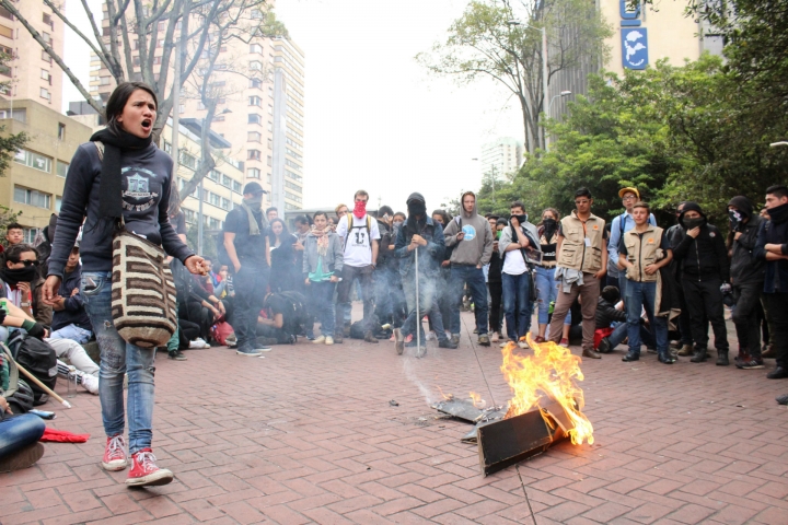 ¿Cómo fue la marcha de los estudiantes por altos créditos del Icetex?