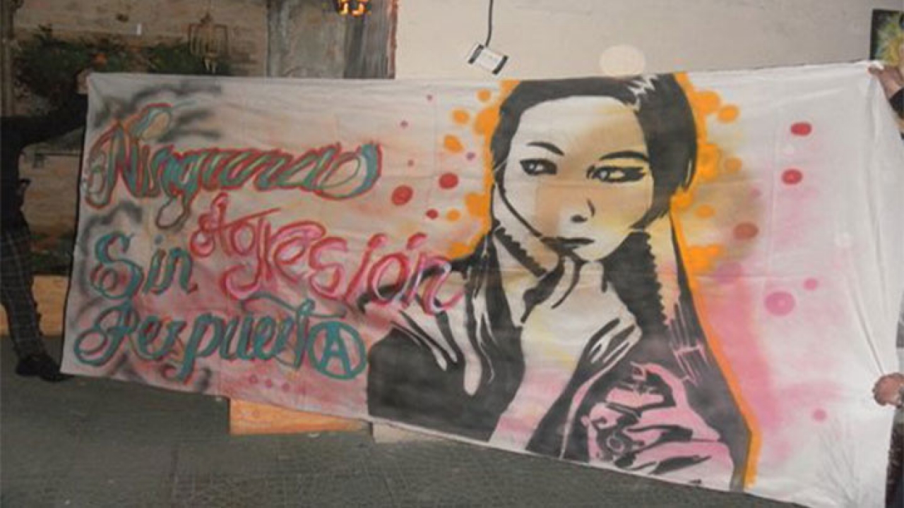 Graffiti: mujer y sociedad.|||