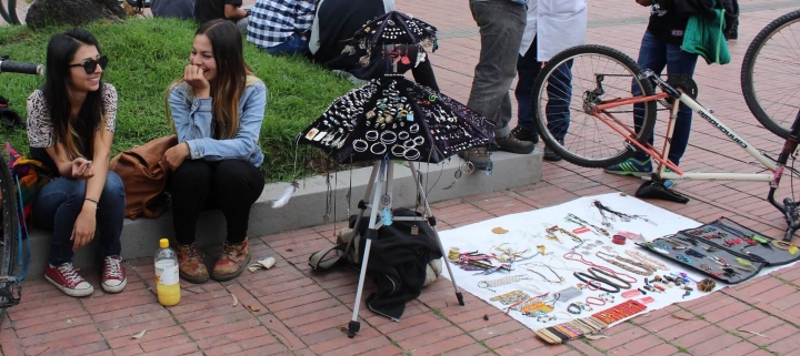 M&aacute;s de 200 bogotanos marcharon por la marihuana