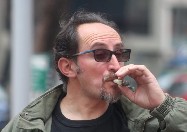 Más de 200 bogotanos marcharon por la marihuana