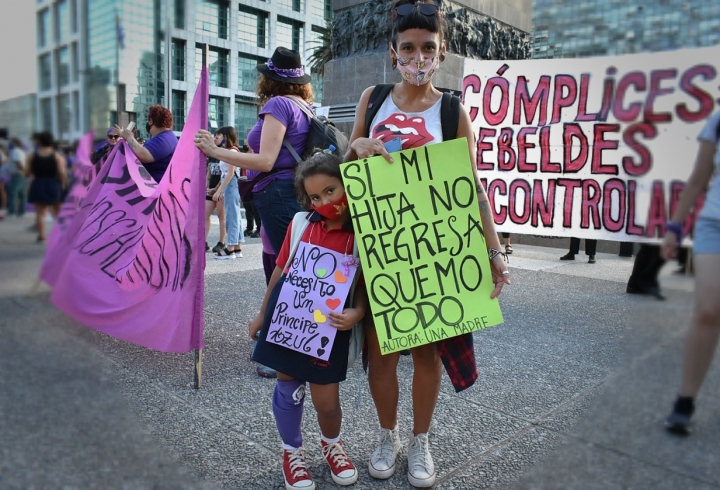 Las marchas del 8M en Montevideo, Uruguay