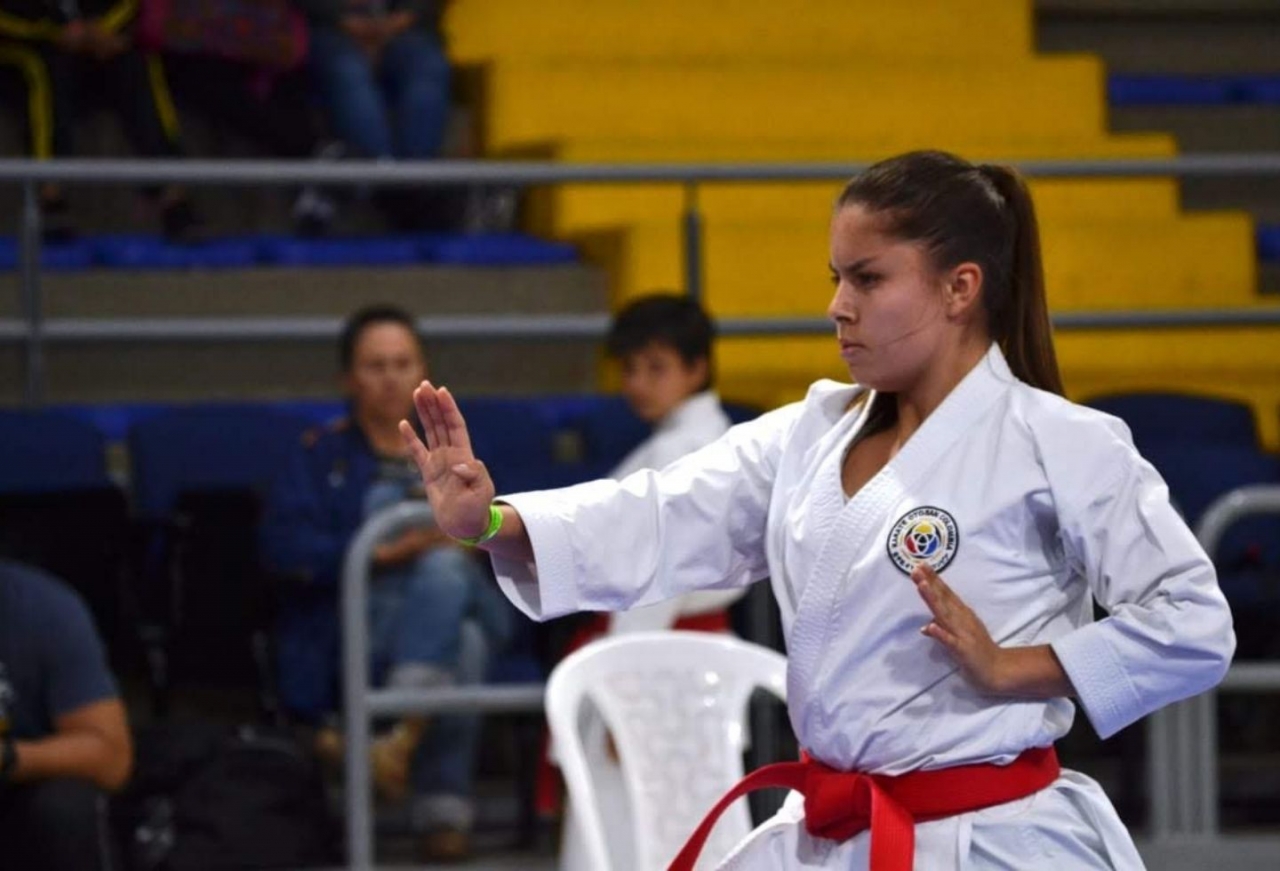 Disciplina, organización y pasión: así es la vida de la karateca Camila Moreno