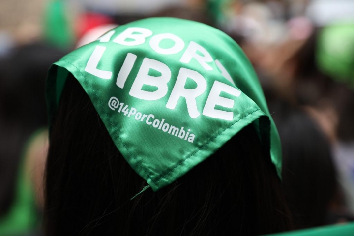 Plantón frente al Palacio de Justicia para exigir la despenalización del aborto.