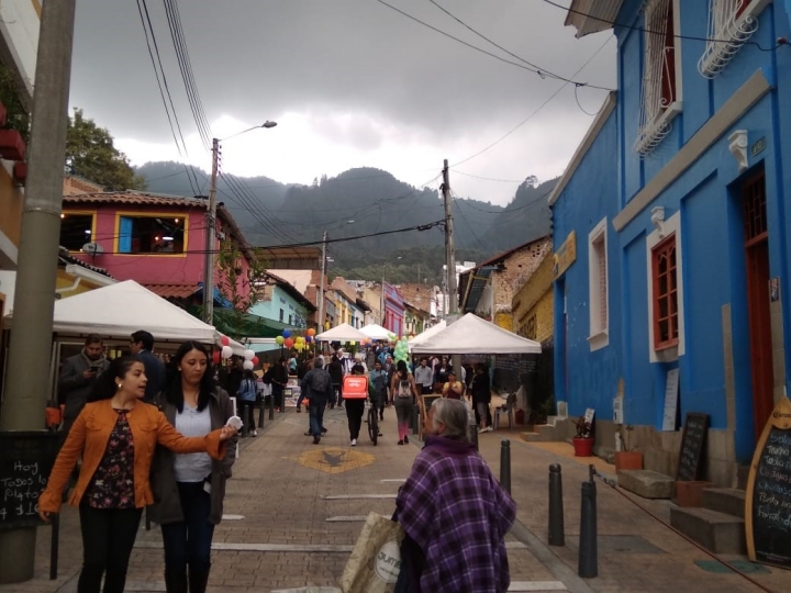 La Perseverancia recibe a los ciudadanos interesados en la comida t&iacute;pica de todo el pa&iacute;s.