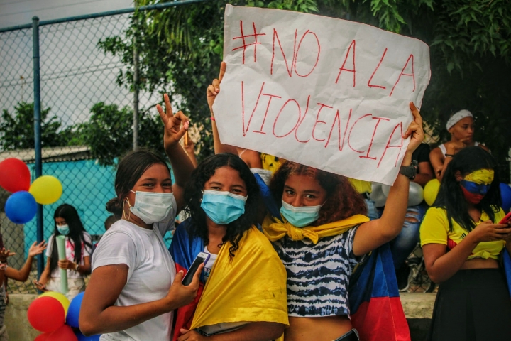 Oda fotográfica a esas mujeres que marchan por el país que sueñan...