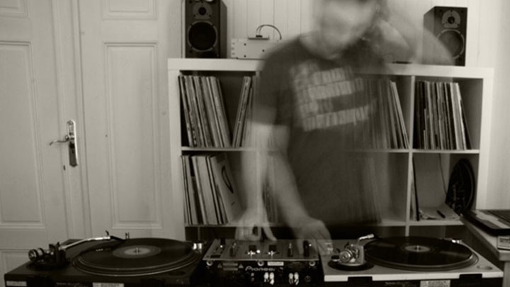 Electr&oacute;nica y Drogas