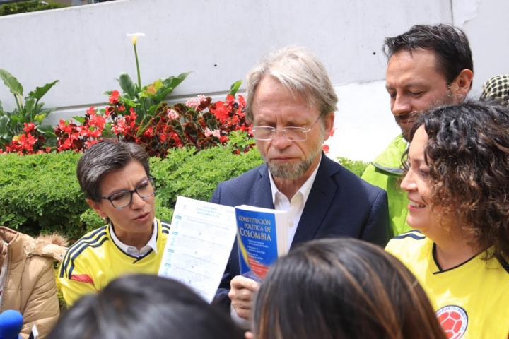 Claudia López, Antanas Mockus y Angélica Lozano. Crédito: David Gómez