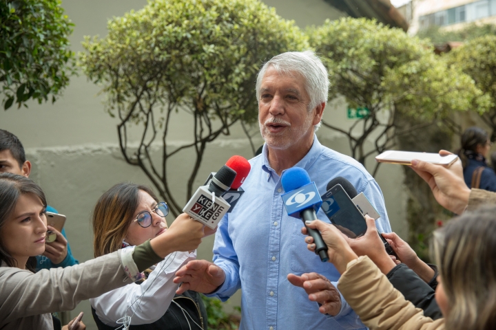 Enrique Peñalosa en la Consulta Anticorrupción. Crédito de la foto: Andrés Sandoval - Alcaldía de Bogotá