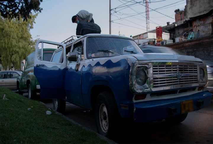 La camioneta se prepara para iniciar la jornada