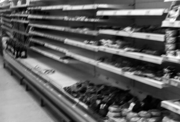 [Parte II] Borrosas muestras del miedo colectivo. En la imagen: Supermercado en Facatativá.