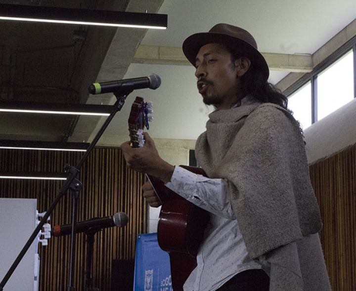 Fotos de Julia Mart&iacute;nez Estrada